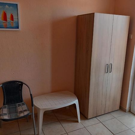 Къща За Гости Семейство Маврови Hotel Rezovo Buitenkant foto