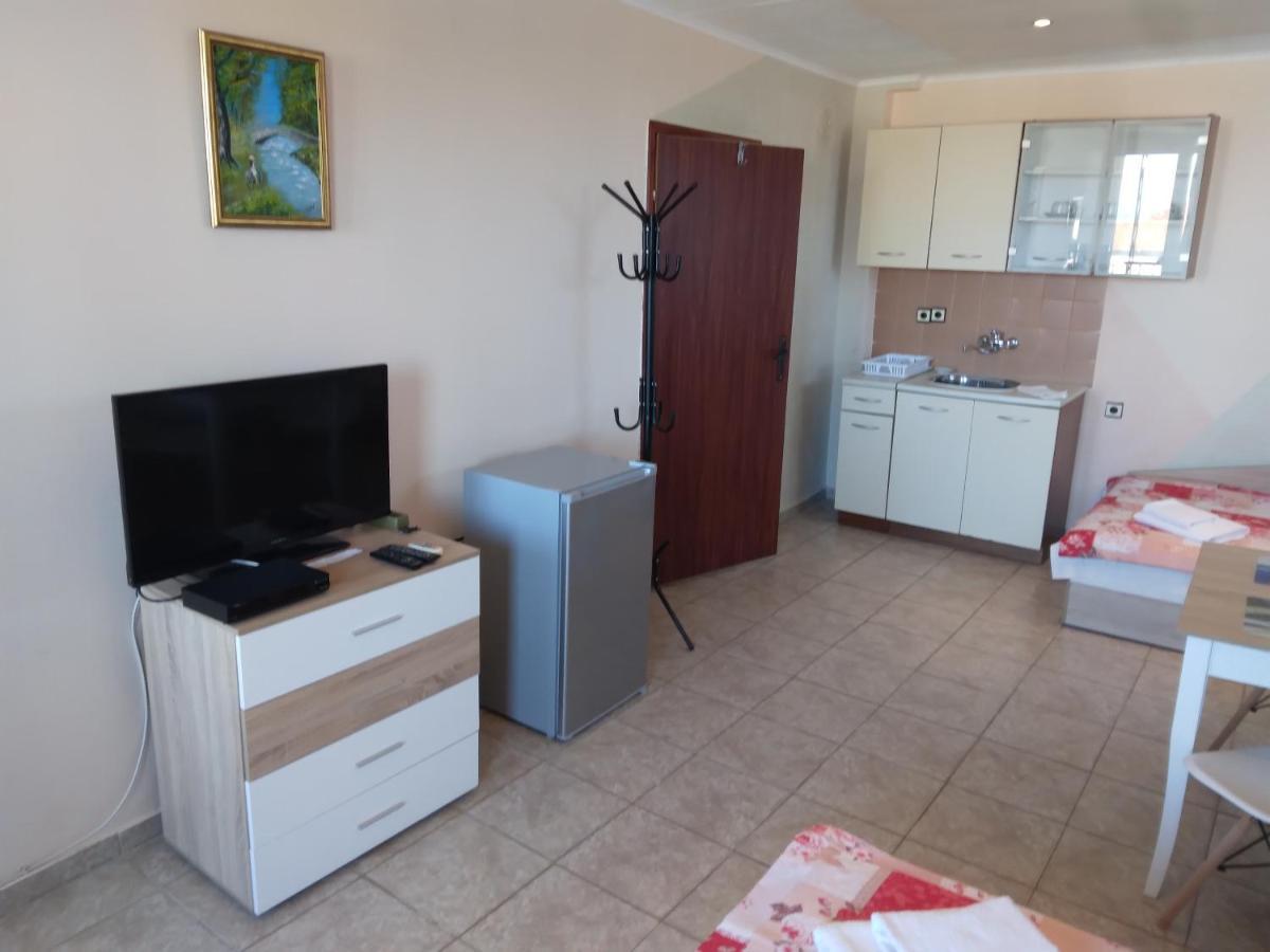 Къща За Гости Семейство Маврови Hotel Rezovo Buitenkant foto