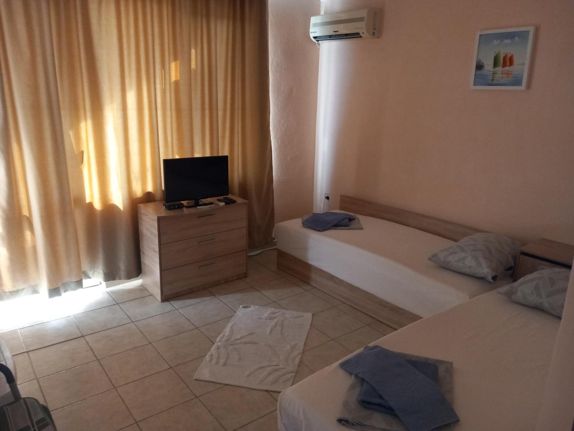 Къща За Гости Семейство Маврови Hotel Rezovo Buitenkant foto