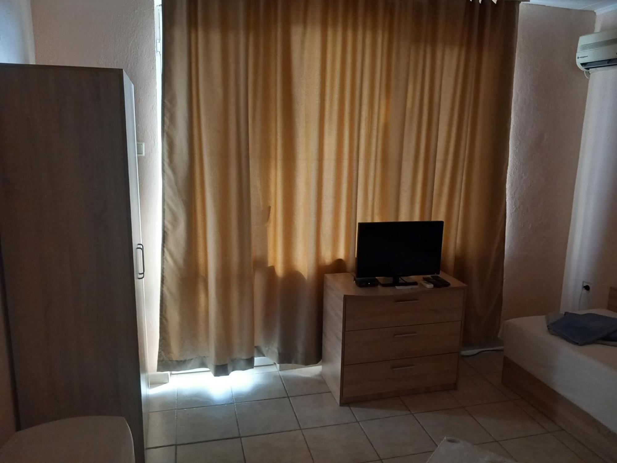 Къща За Гости Семейство Маврови Hotel Rezovo Buitenkant foto